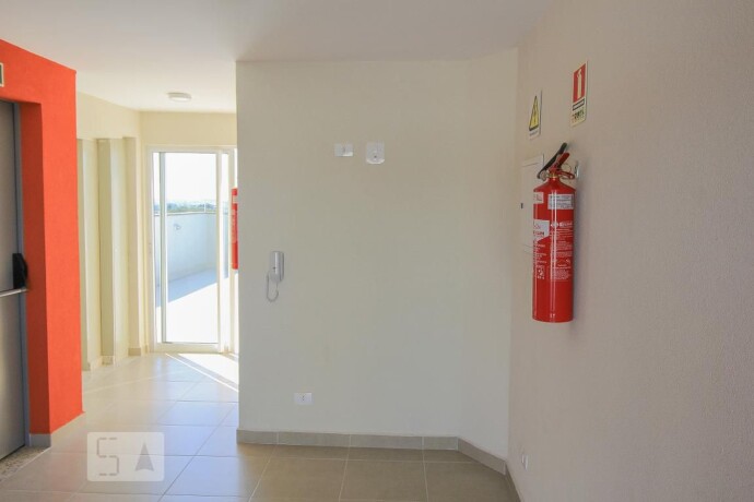 condomnio-residencial-fernanda-possebon-cajuru-curitiba-alugue-ou-compre-quintoandar-big-0