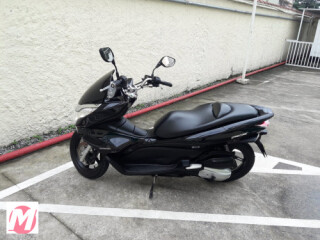 Moto Honda PCX PCX 150 por R1000000 em SANTOS SP