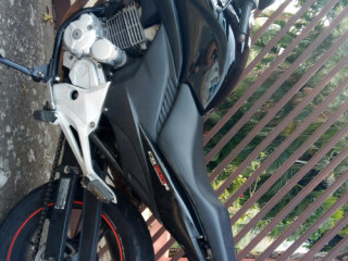 Moto Honda CB 300R CB 300R por R850000 em JACUTINGA MG