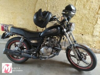 Moto Suzuki Intruder 125 Intruder 125 por R650000 em TERESINA PI