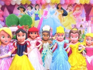 Princesas personagens vivos festa infantil Mooca Servicos para festas infantis e eventos no 313333322 