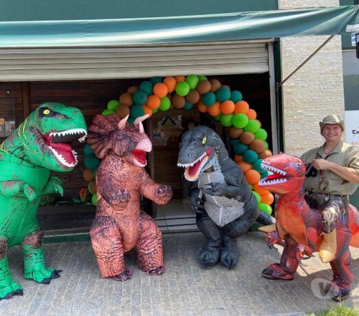 dinossauros-cover-personagens-vivos-carro-servicos-para-festas-infantis-e-eventos-no-328059806-big-0