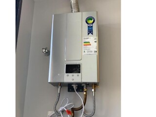 Instalaco de aquecedor Centro Pintor de parede e reformas no 321795222 