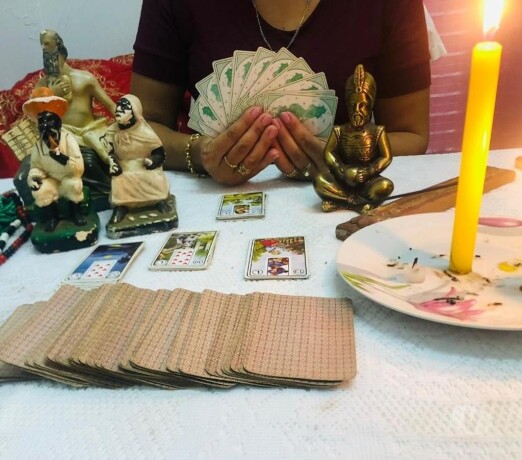 sensitiva-manuela-especialista-em-trabalhos-espirituais-goiania-go-servicos-de-tarot-e-mapa-astral-no-329998145-big-0