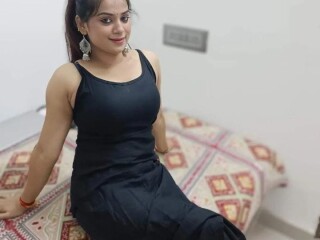 Giving hardsports Jaisalmer Rajasthan India female escorts