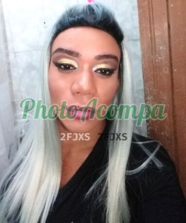 lunnah-travesti-sapeca-a-mais-quentinha-do-mercado-big-0