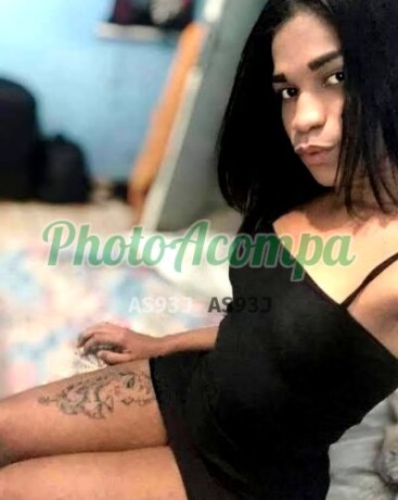 thayla-moreninha-trans-de-20-anos-cheia-de-teso-big-1