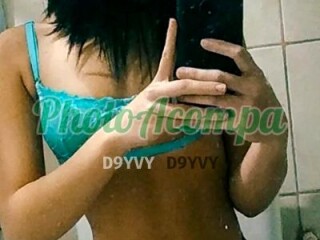 Larah sou magrinha para quem gosta desse tipo de corpo 