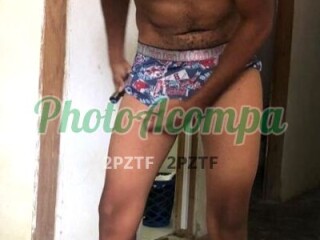 Junin moreninho gostoso e com uma vontade imensa 